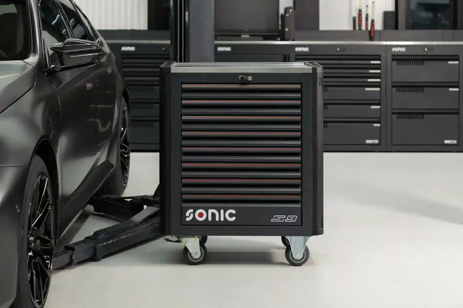 Toolbox Cropped Toolbox Cropped
